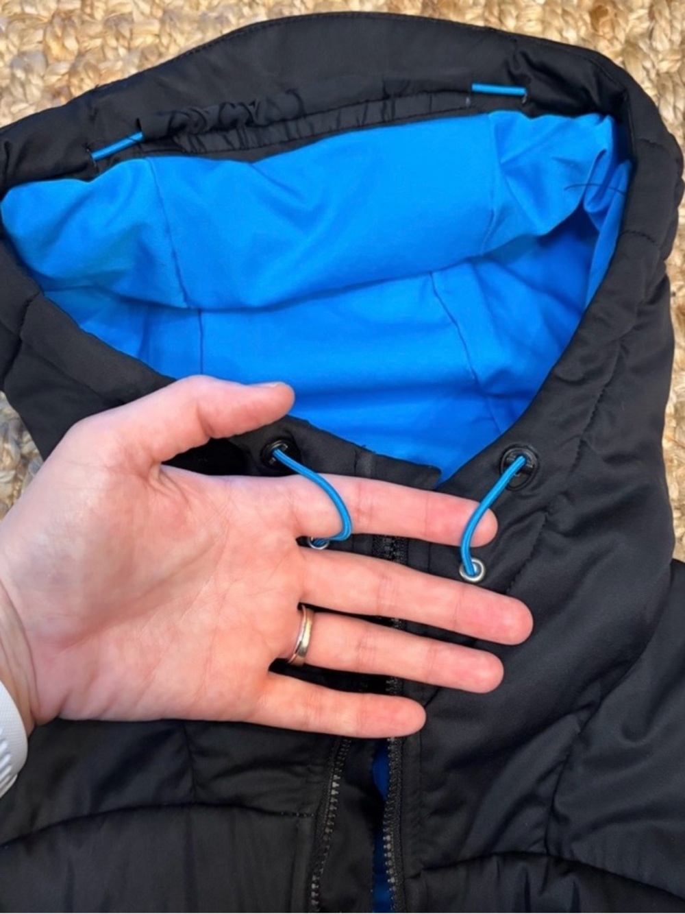 REI Women’s Jacket - Picture 3 of 6